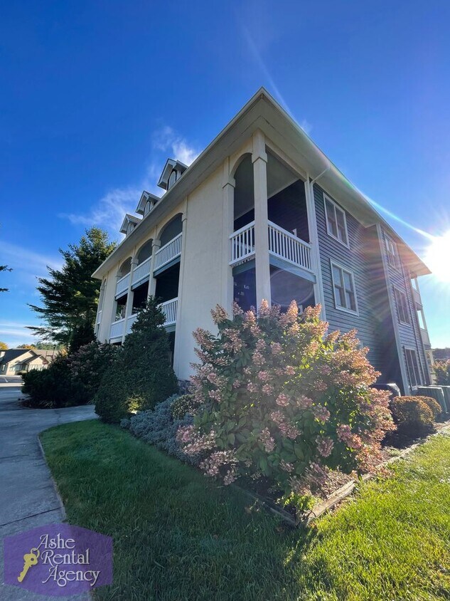 119 Birkdale Ct, Jefferson, NC 28640 House Rental in Jefferson, NC