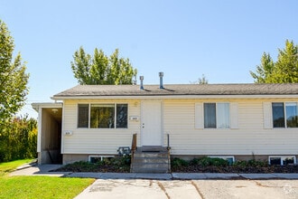 Building Photo - 225 W 500 S