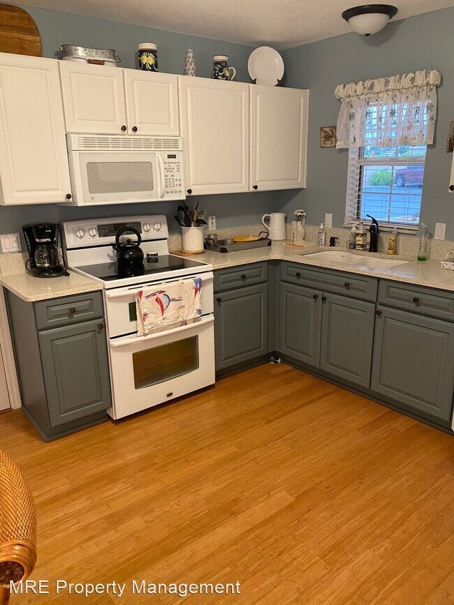 Foto del edificio - 2 br, 2 bath House - 1305 Santa Maria Avenue