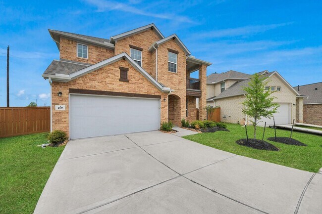 Building Photo - 208 Salange Ln