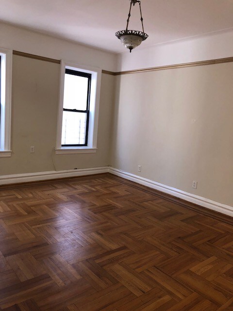 Foto del edificio - 3094 Brighton 5th Street