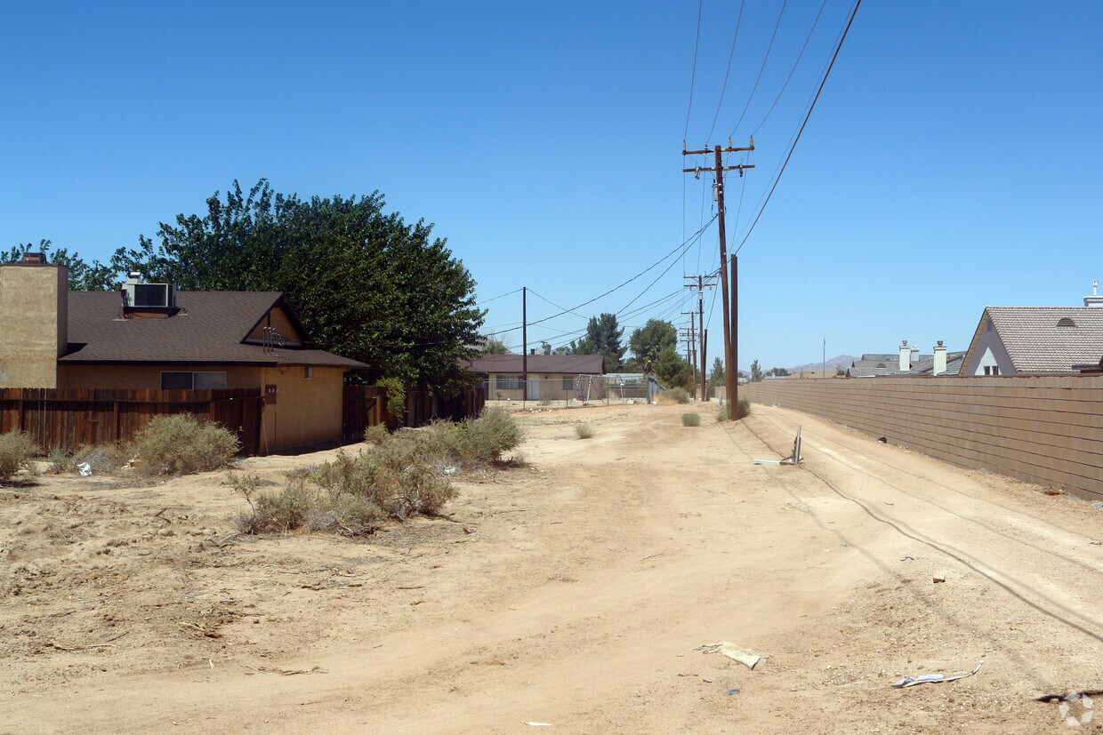 Foto del edificio - 13199 Lakota Rd