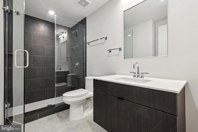 Building Photo - 3449 Scotts Ln