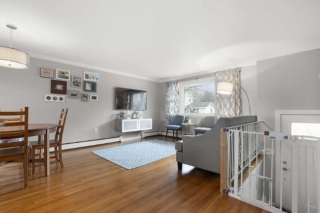 Building Photo - 33 Buena Vista Ave