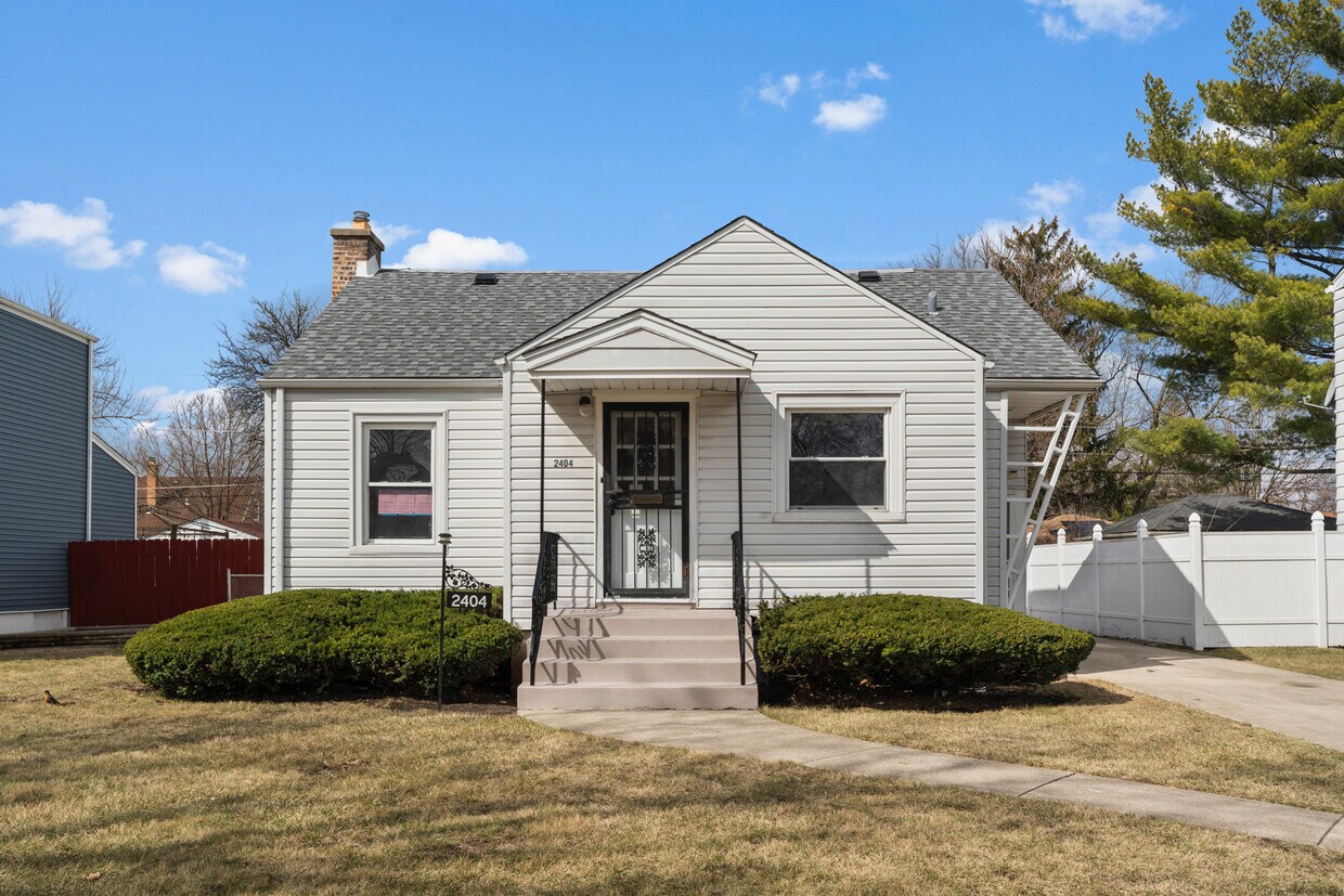 Primary Photo - 2404 14th Ave