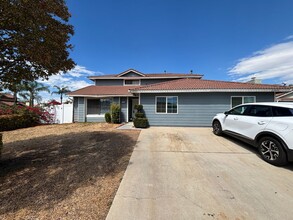 Building Photo - 23290 Vida Ct