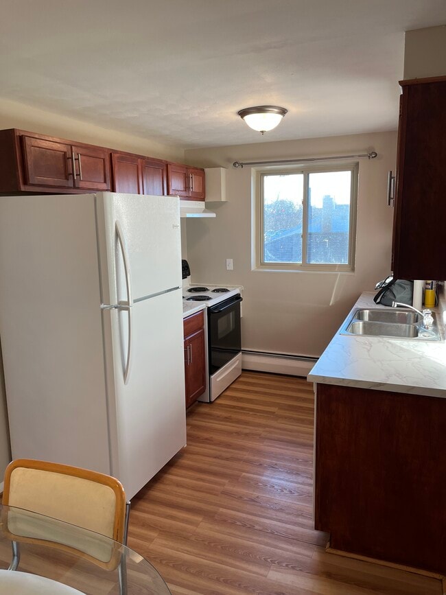 Kitchen - #4 - 24 Joseph Dr