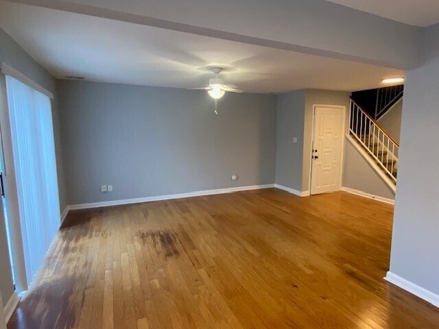 Building Photo - 4700 Walden Pond Dr