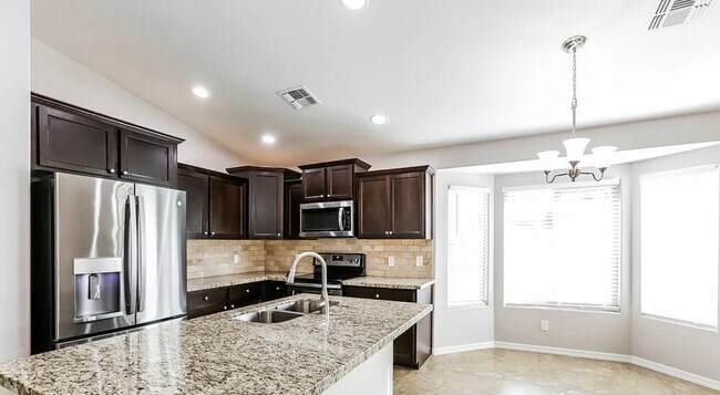Foto del edificio - 2731 W Kowalsky Ln