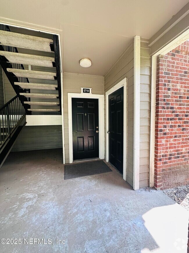 Building Photo - 10000 GATE Pky