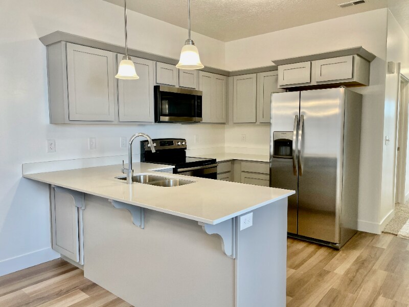 673 N 380 W Unit W301, Orem, UT 84059 Condo for Rent in Orem, UT