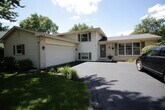 Primary Photo - 685 Carriage Dr