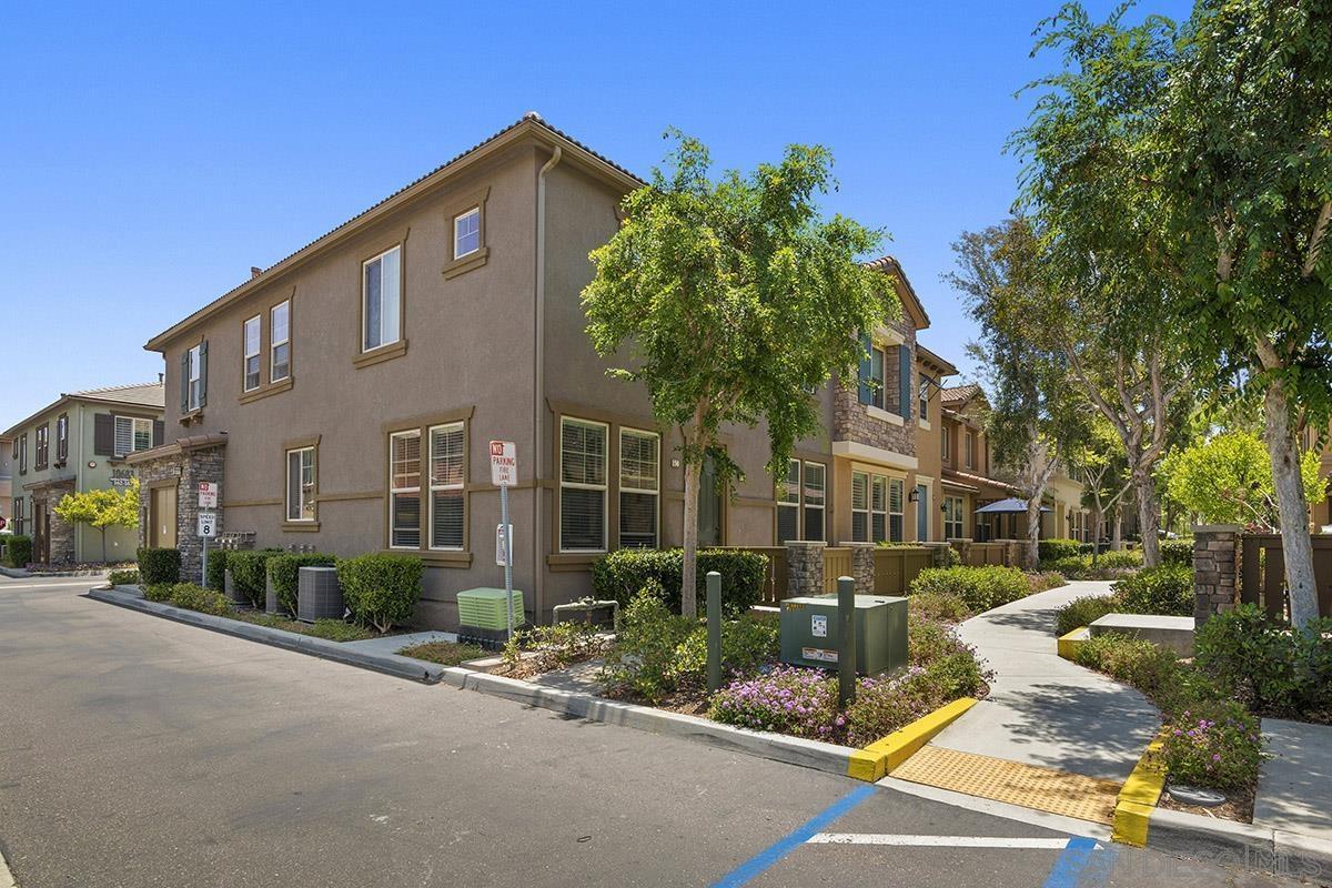 Primary Photo - 10667 Golden Willow Trail