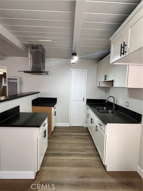 Building Photo - 3209 W 110th St