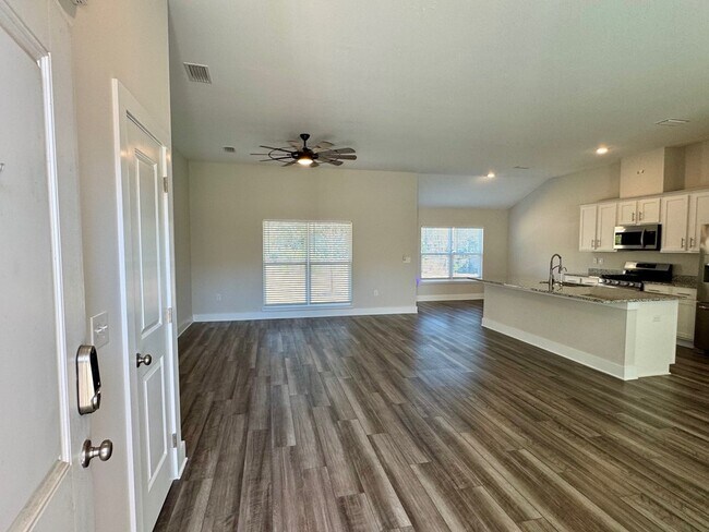 Foto del edificio - 456 Jones Homestead Rd