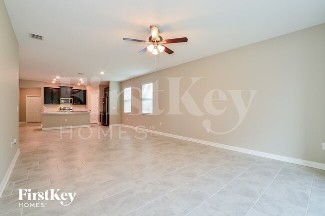 Building Photo - 4451 Seven Canyons Dr