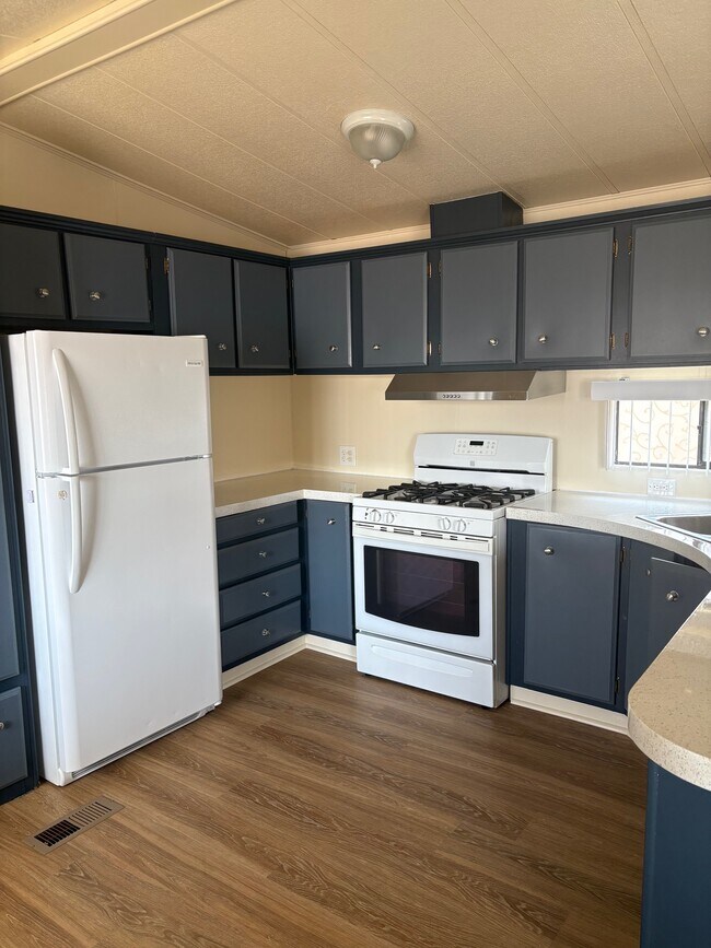Foto del edificio - 12374 Mapleview St