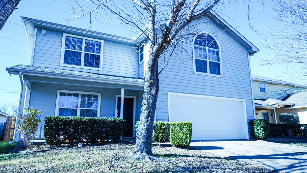 Primary Photo - 1575 Wildflower Dr