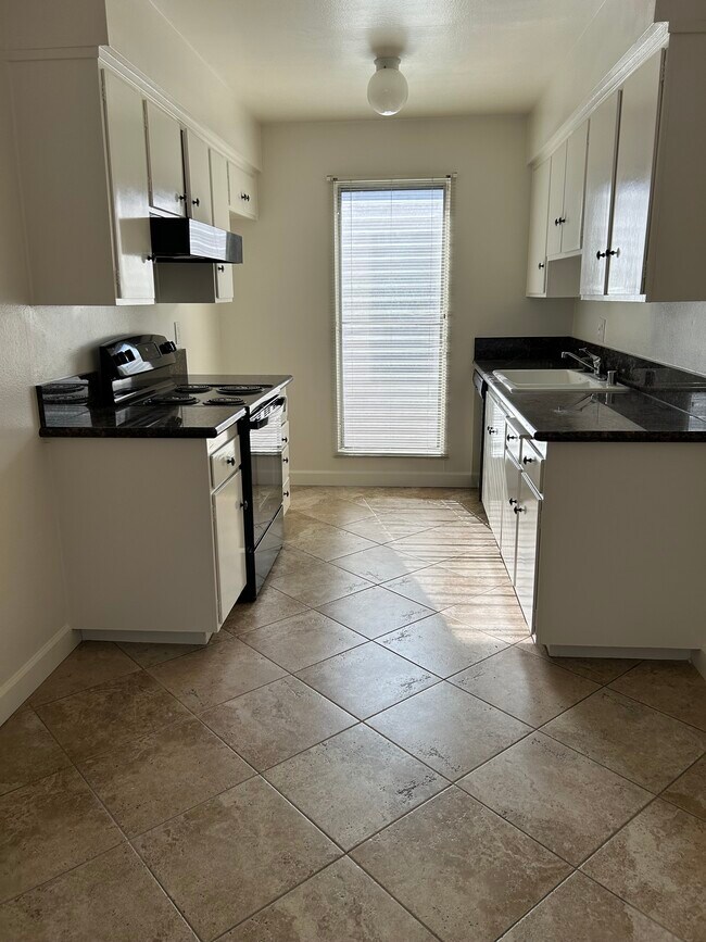 20424 Osage Ave Unit C, Torrance, CA 90503 Apartments in Torrance, CA