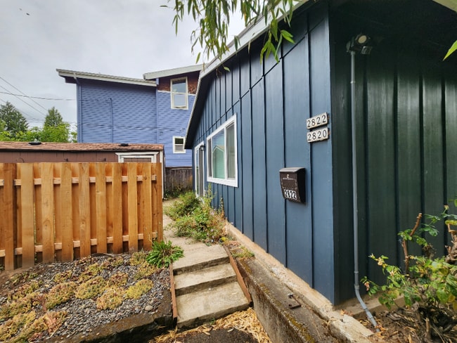 Building Photo - 2820 SE 31st Ave