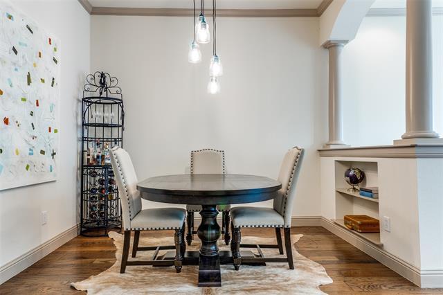 Foto del edificio - 3028 Carmel St