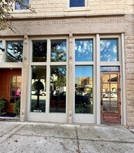 Building Photo - 1008 Halsell St