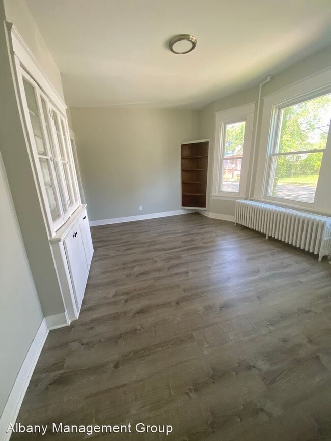 Building Photo - 5 br, 2 bath House - 262 Partridge St