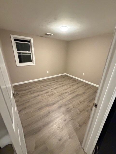 Foto del edificio - 235-237-237 State Rd