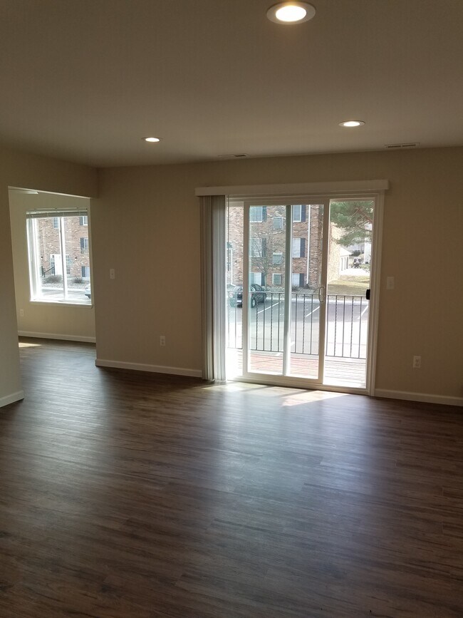 Living Room - 507 W Highland Rd