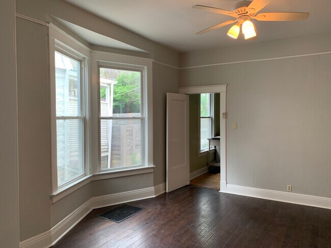 Foto del edificio - 4132 Oak St