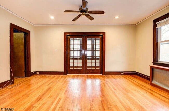Dining Room - 408 Berkeley Ave