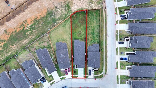 Building Photo - 8235 Blue Fish Dr