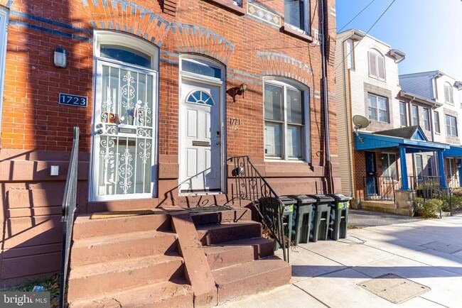 Building Photo - 1721 N Bouvier St