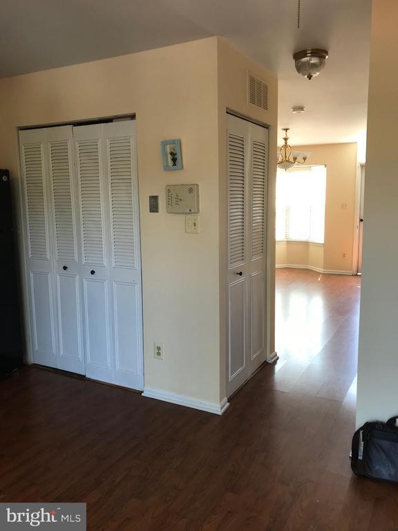 Building Photo - 5515 Woodlawn Manor Ct