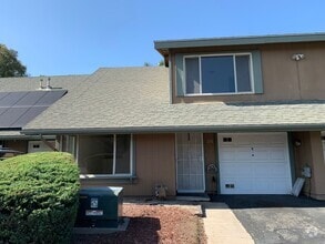 Building Photo - 900 N Citrus Ave