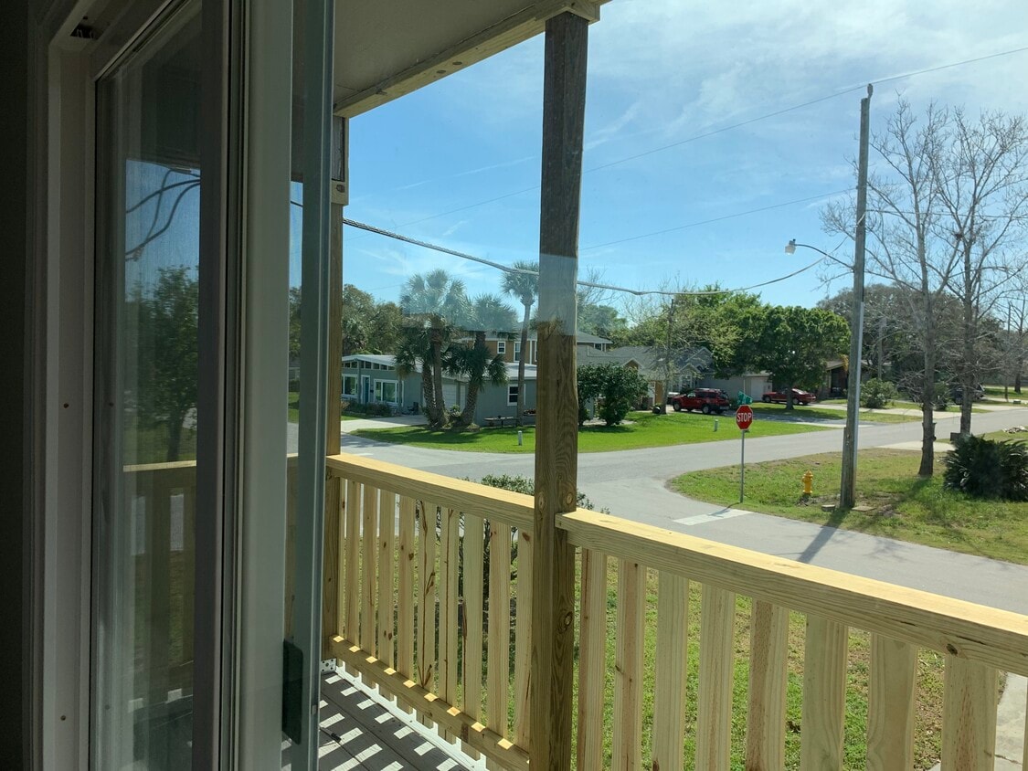 601 N 5th St, Jacksonville Beach, FL 32250 Townhome Rentals in