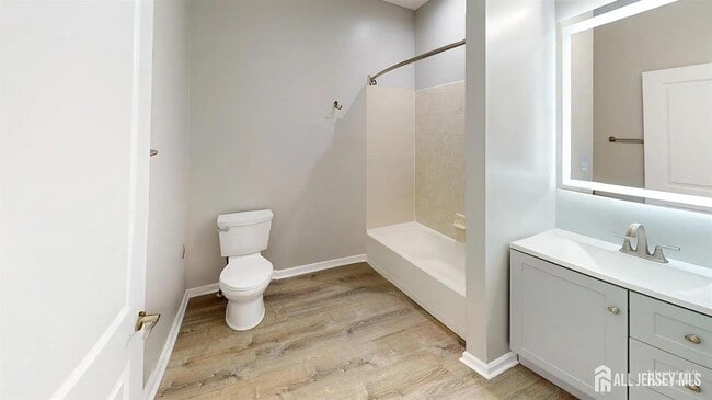 Foto del edificio - 6403 Fernandez Ct