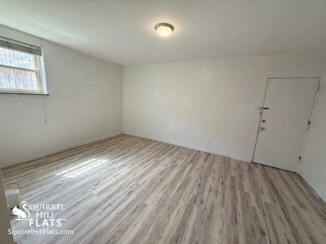 Building Photo - 5710 Phillips Ave