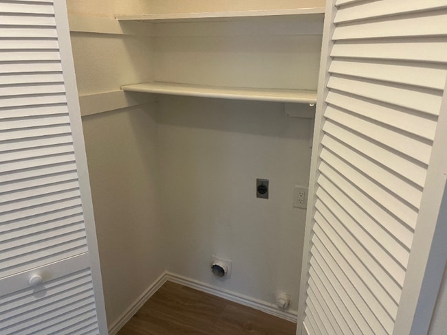 Photo - 1156 Highpoint Rd House