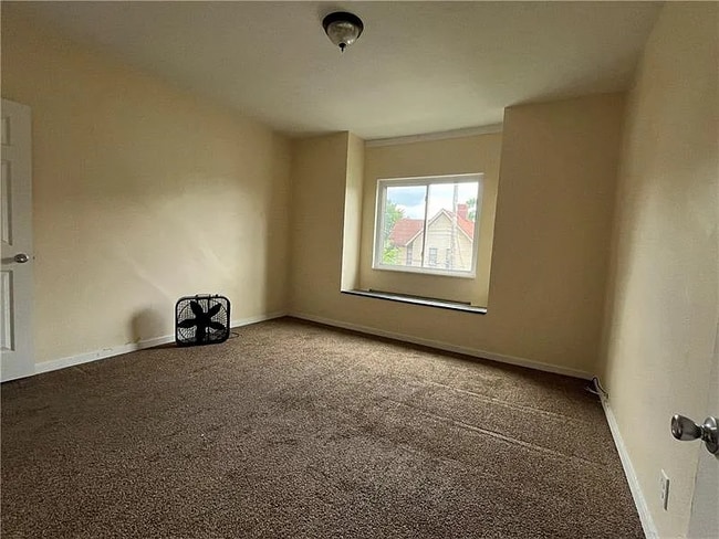 Foto del edificio - 3929 Vinceton St