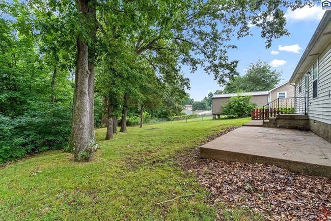 Foto del edificio - 1907 Roan Dr