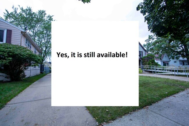 Building Photo - 179 S 78th St