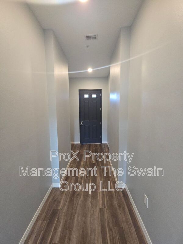 Foto del edificio - 750 Ave C SW