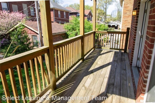 Building Photo - 2 br, 2 bath House - 7002 Tulane Ave #1F