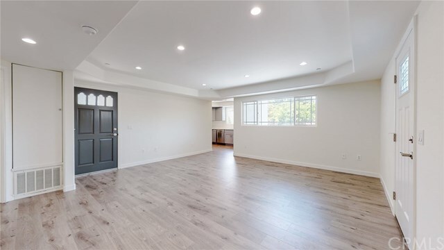 Foto del edificio - 2417 N Lincoln St