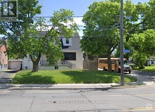 Building Photo - 999 Caledonia Rd