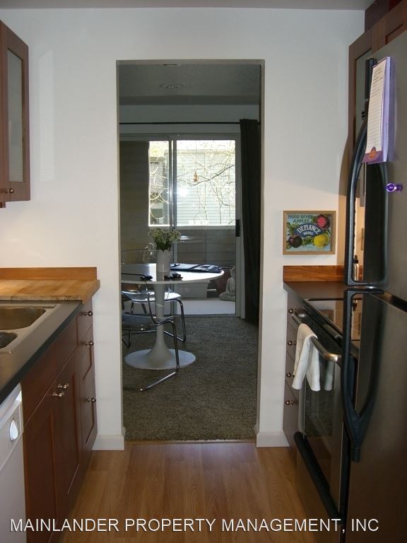 Foto del edificio - 1 br, 1 bath House - 6160 SW ALICE LN #204B