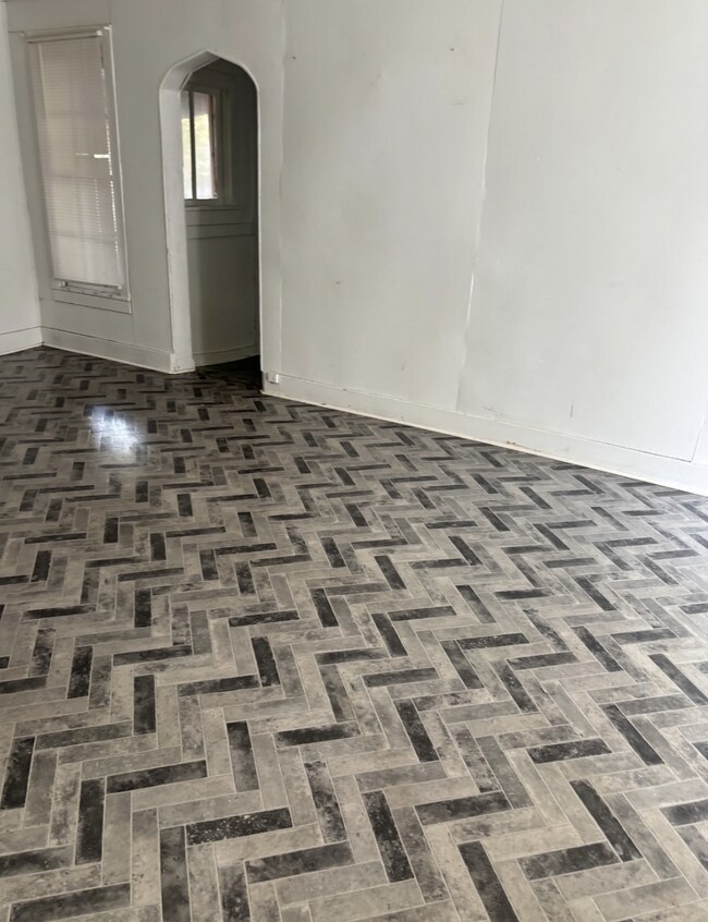 Foto del edificio - 3 Bedroom - 1 Bath Home WITH PROMO: ONE MONTH FREE!