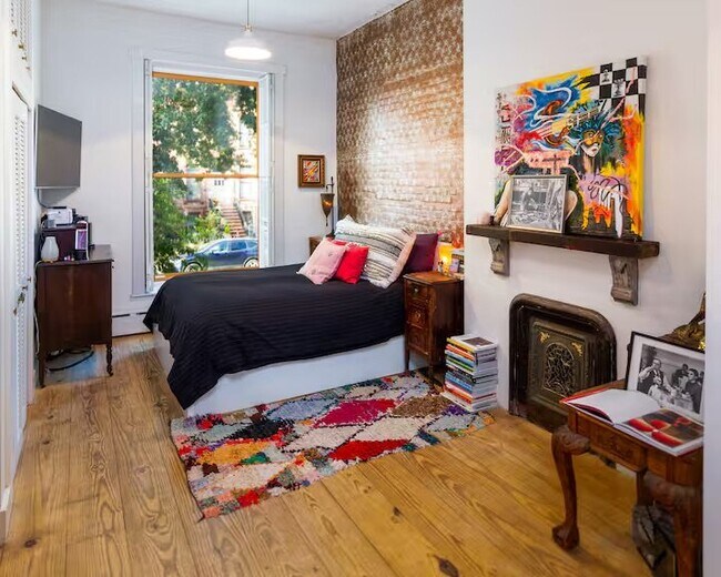 Foto del edificio - 588 Halsey St