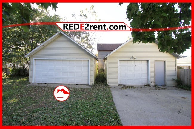 Building Photo - 728 Bluff St